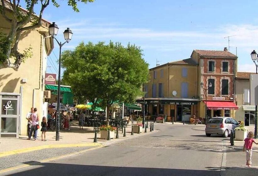 ベッドアンドブレックファースト Le Mas De L'amandier