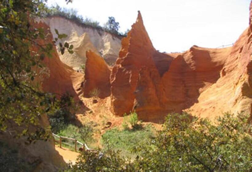 ベッドアンドブレックファースト Le Mas De L'amandier