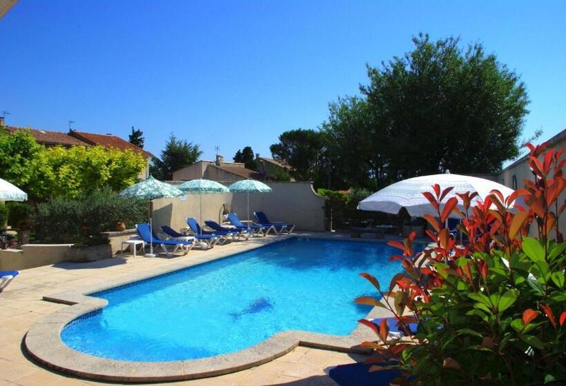 ベッドアンドブレックファースト Le Mas De L'amandier