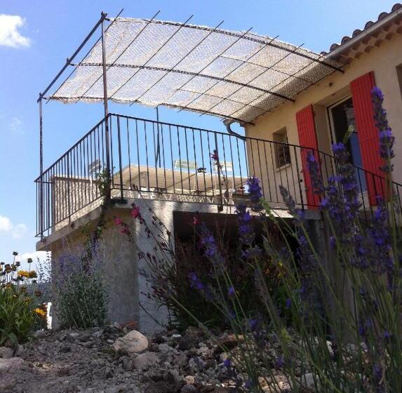 مبيت وإفطار Le Mas De Plein Pagnier