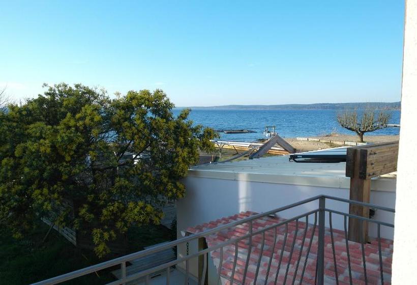 مبيت وإفطار Le Ponton D'hydroland -