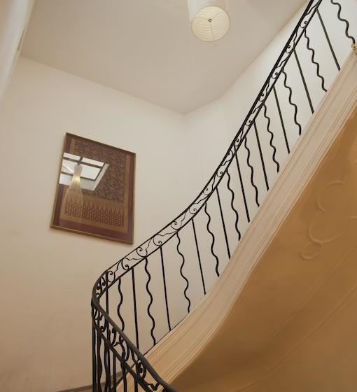 ベッドアンドブレックファースト Le Rayon Vert