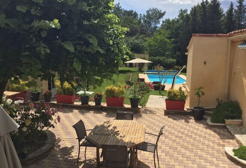 Bed and Breakfast Les Cigales