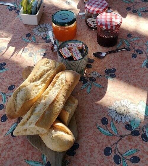 Bed and Breakfast Les Cigales