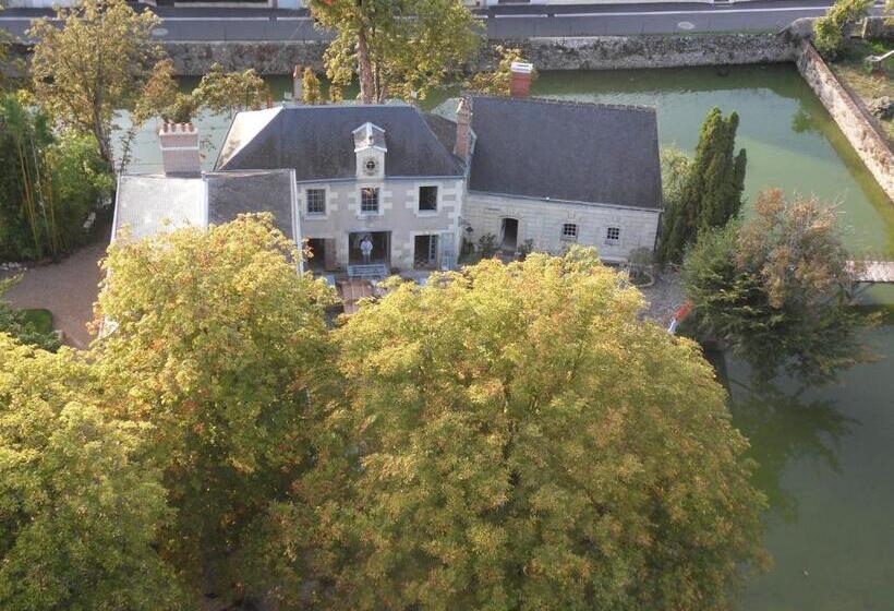 مبيت وإفطار Les Douves