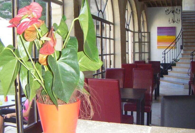 مبيت وإفطار Les Galeries De Beaulac