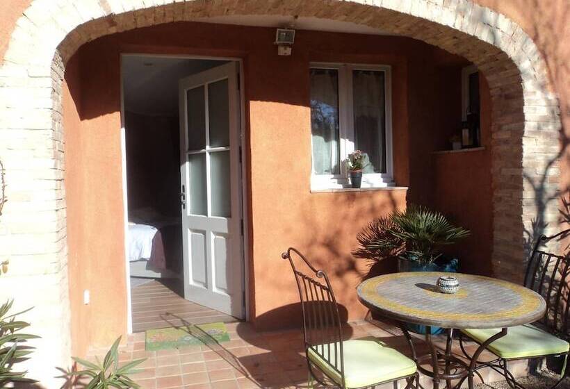 Bed and Breakfast Les Jardins De L'ermitage