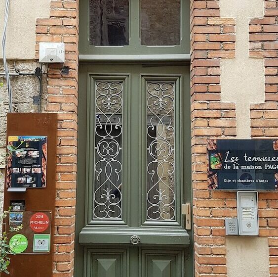 Bed and Breakfast Les Terrasses De La Maison Pago