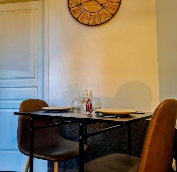 مبيت وإفطار Lyon Faubourg   Saint Priest