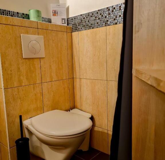 مبيت وإفطار Lyon Faubourg   Saint Priest