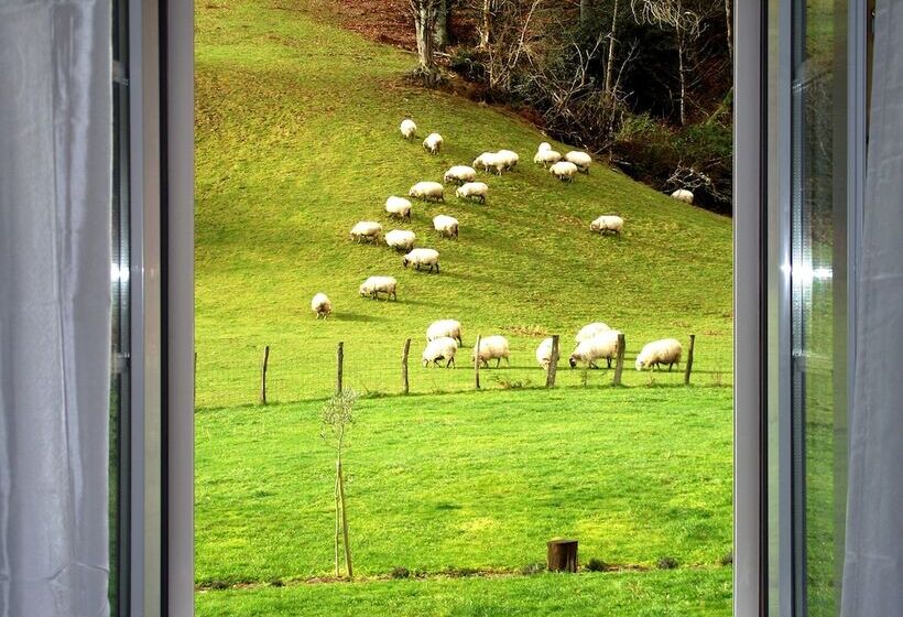 مبيت وإفطار Maison Aguerria