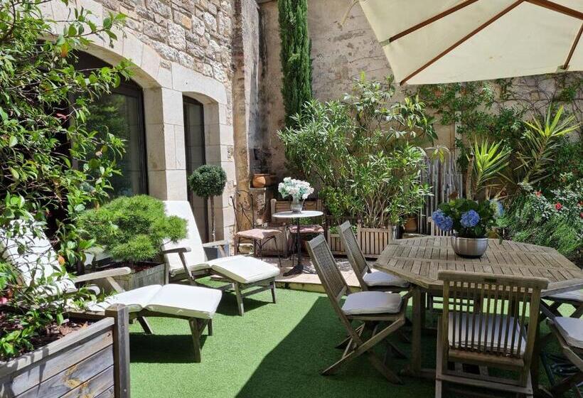 Bed and Breakfast La Maison Bakéa