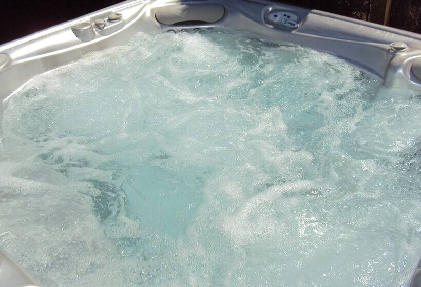 مبيت وإفطار Maison Marie Barrault