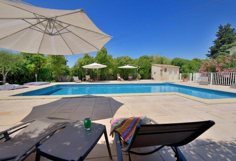 مبيت وإفطار Mas Saint Ange