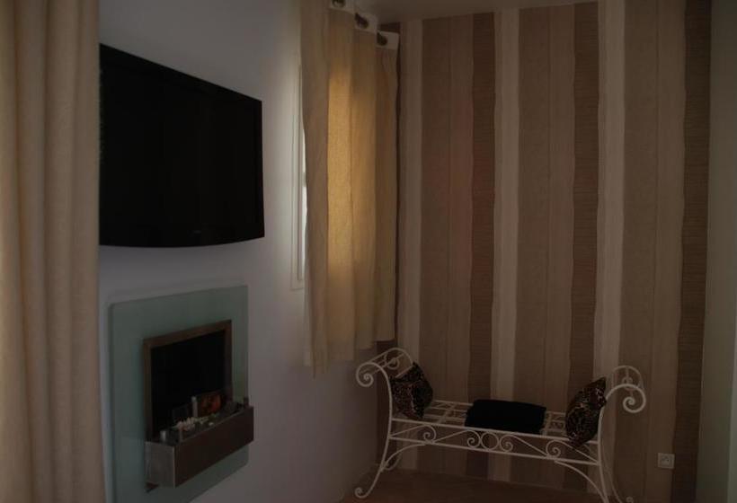 مبيت وإفطار Mouramour