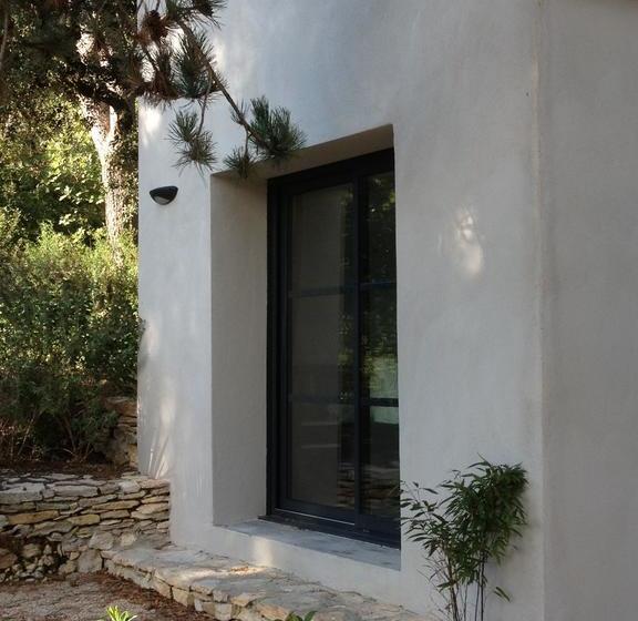 تختخواب و صبحانه New Cabanon