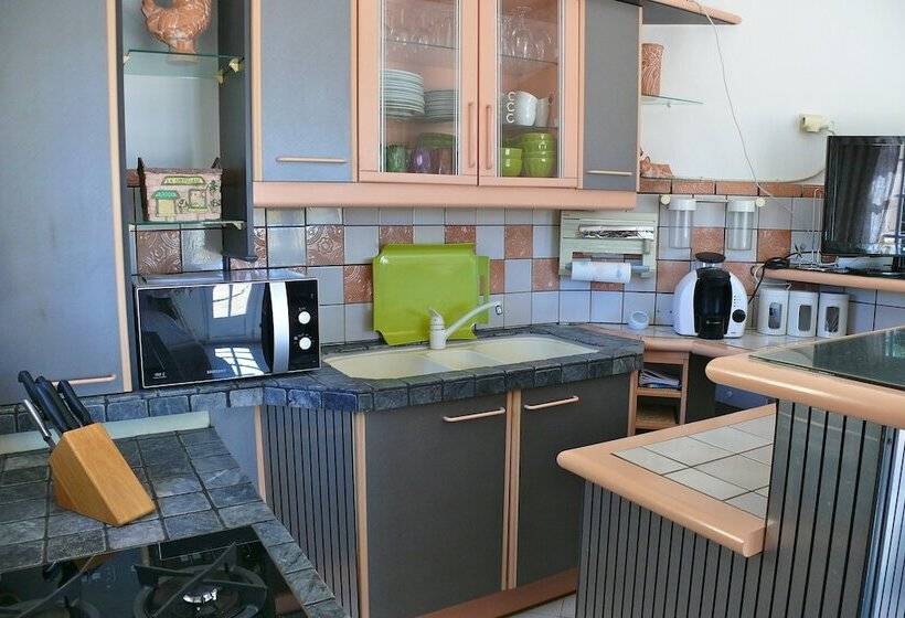 ベッドアンドブレックファースト Parfum De Roses