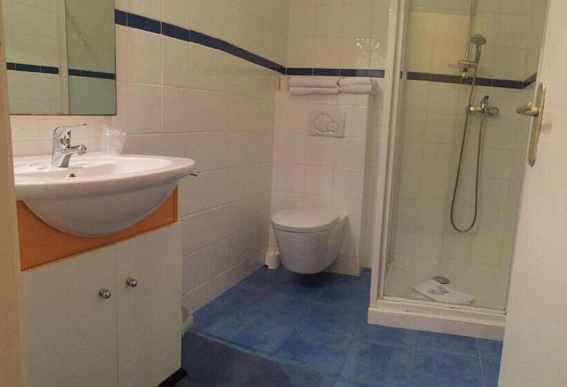 فندق Arc En Ciel