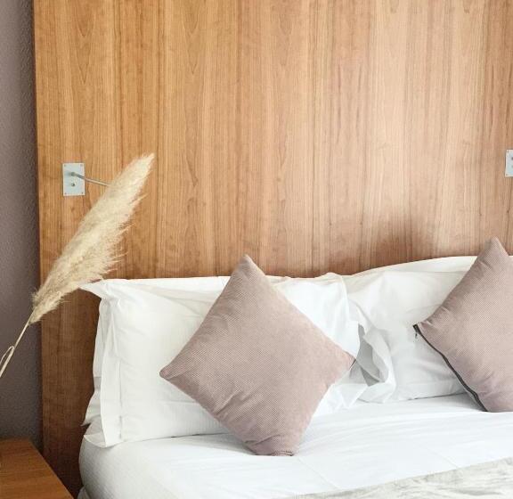 ホテル Au Bon Coin Du Lac