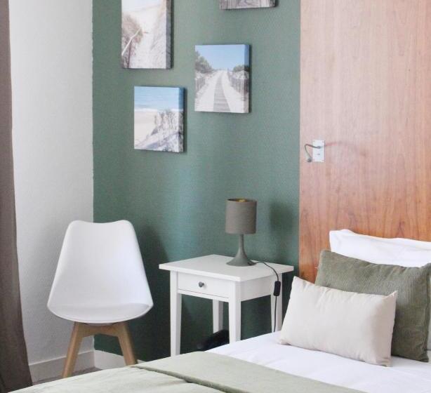 ホテル Au Bon Coin Du Lac