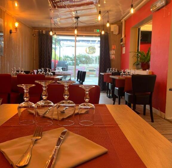 酒店 Au Petit Bonheur