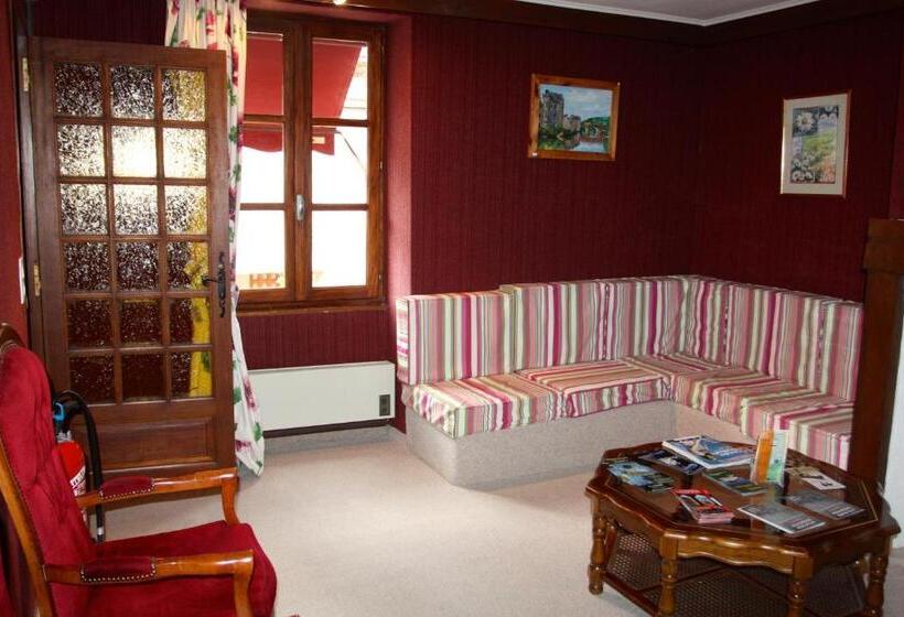 בית מלון כפרי Auberge Aux Portes De Conques