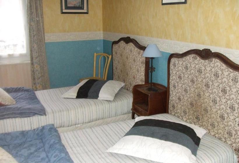 ホテル Aux P'tits Boulas