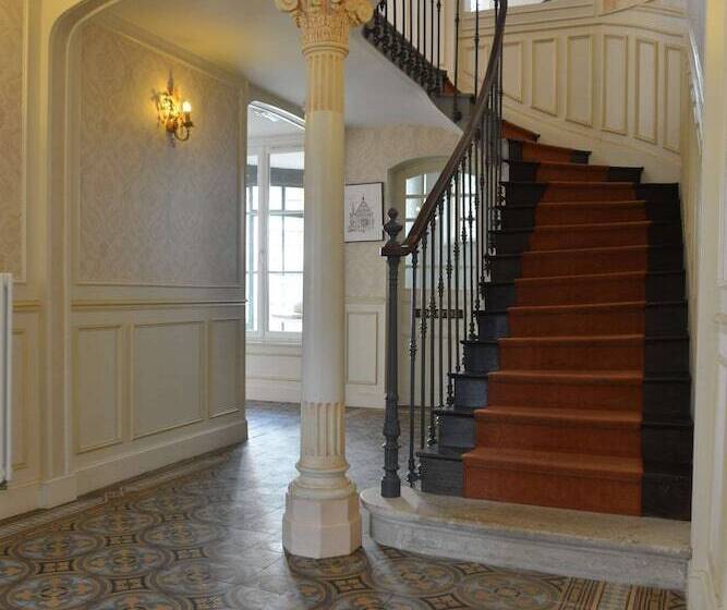 בית מלון כפרי Castel Jeanson