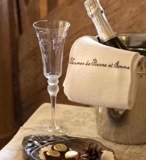 בית מלון כפרי Chalet Hôtel Les Fermes De Pierre & Anna