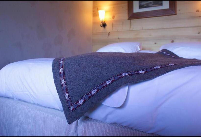 בית מלון כפרי La Ferme Du Chozal, Chalet De Tradition