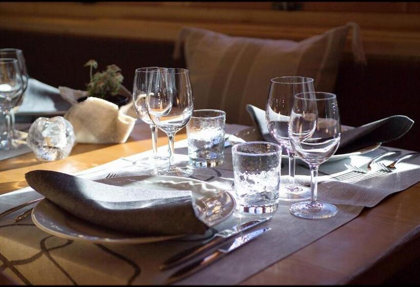 فندق La Ferme Du Chozal, Chalet De Tradition