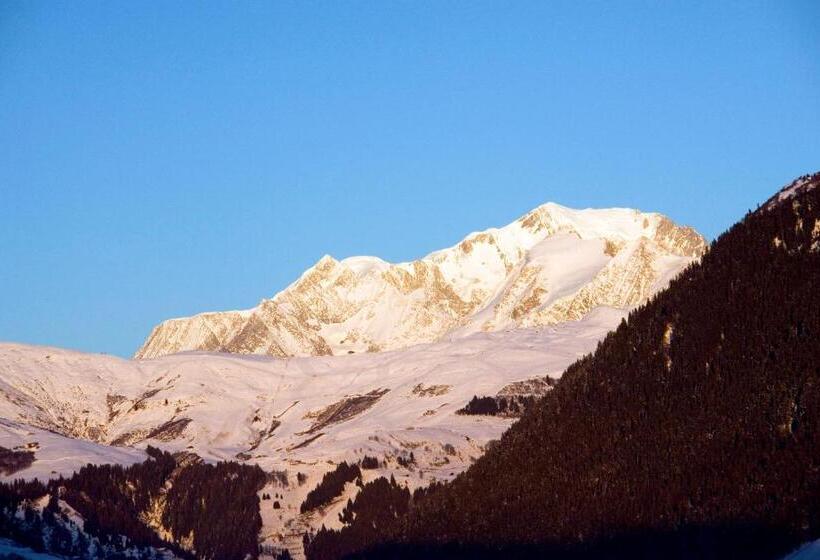 فندق La Ferme Du Chozal, Chalet De Tradition