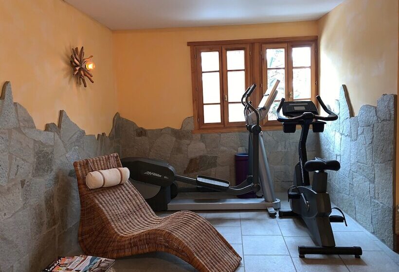 בית מלון כפרי La Ferme Du Chozal, Chalet De Tradition