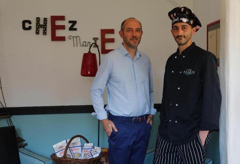 בית מלון כפרי Chez Marie