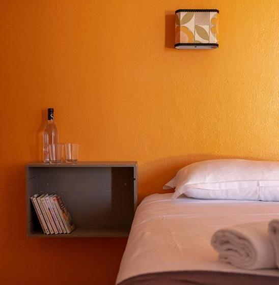 בית מלון כפרי Chez Marie