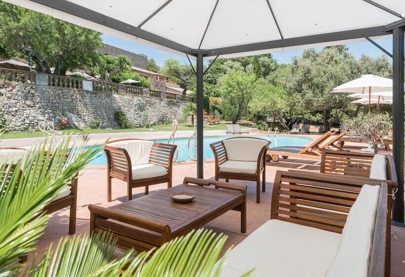 فندق Domaine Du Lac   Teritoria