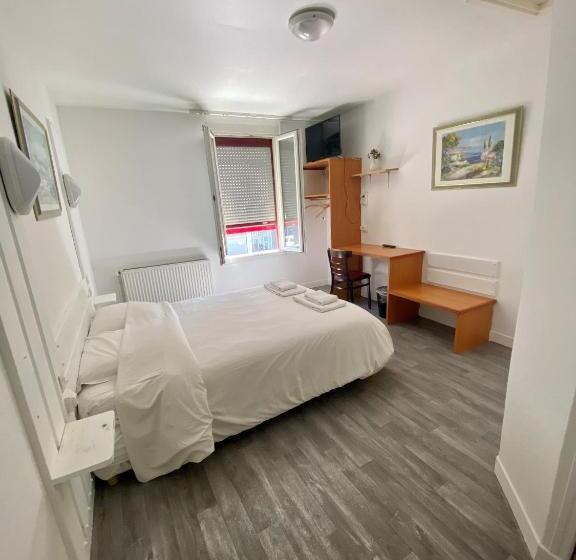 فندق Du Centre Lucé Chartres