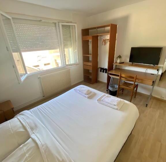 فندق Du Centre Lucé Chartres