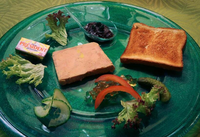 בית מלון כפרי Logis Hôtel Restaurant Hostellerie De L étoile