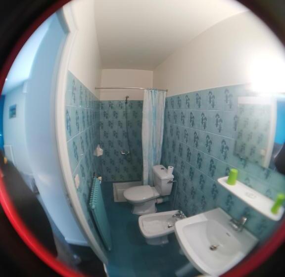 בית מלון כפרי Hôtel Bar Des Arènes