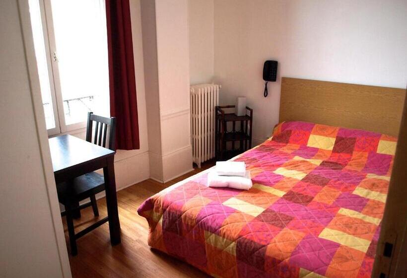 בית מלון כפרי Hôtel Chateaubriand