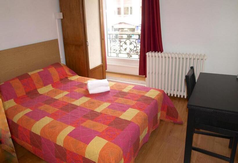 בית מלון כפרי Hôtel Chateaubriand