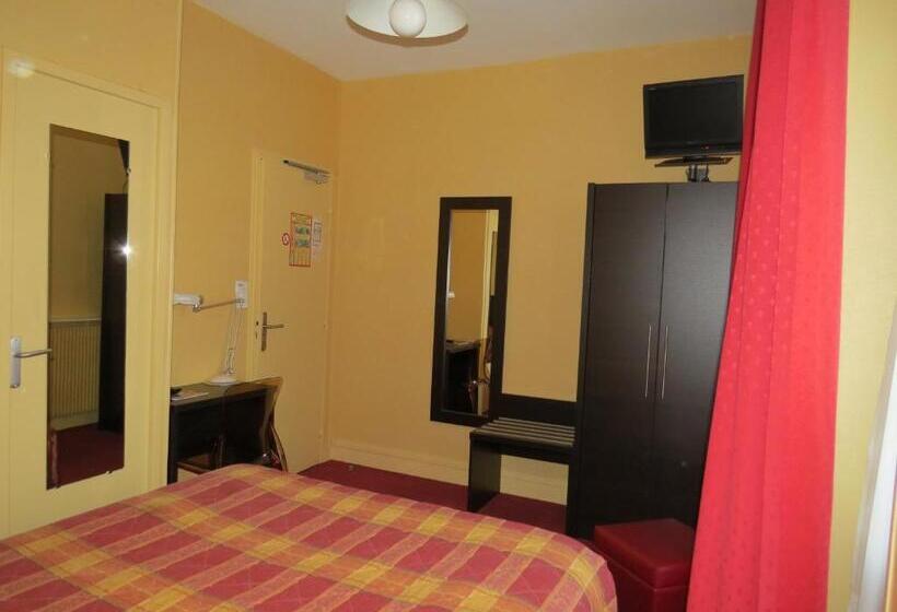 ホテル Hôtel De Clèves