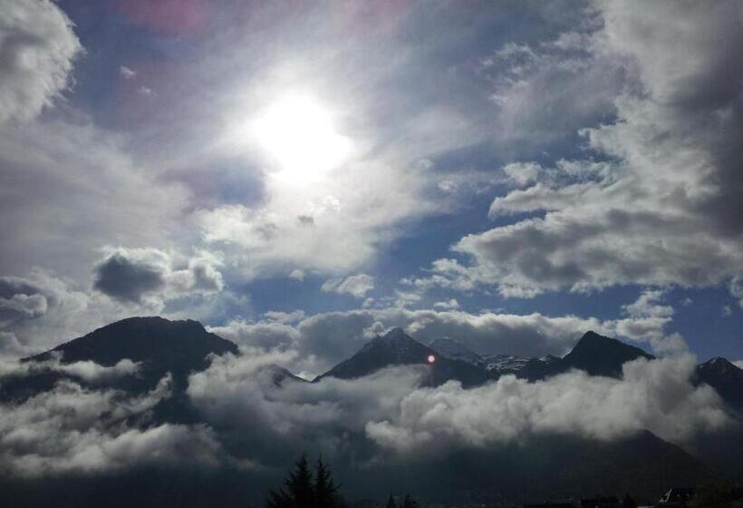 فندق Hôtel Des Touristes