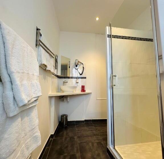 酒店 Hôtel Eden Cassis   Parking Privé