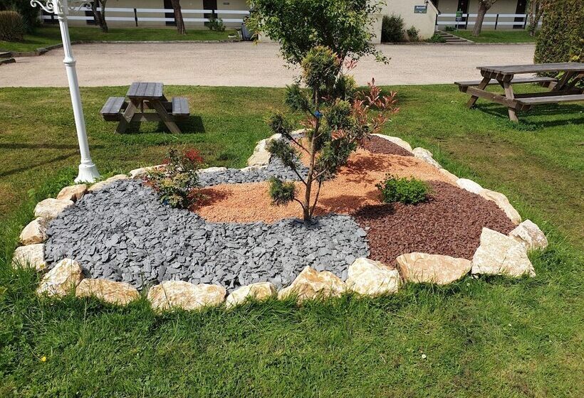 Отель Hôtel La Mirandole