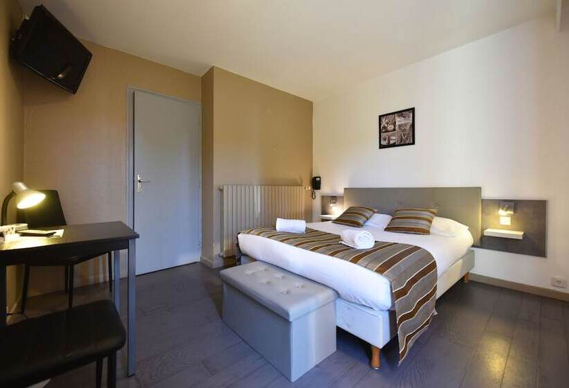 Отель Hôtel La Mirandole