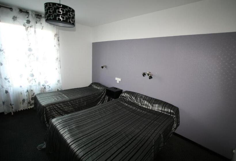 هتل Hôtel Le Picardy