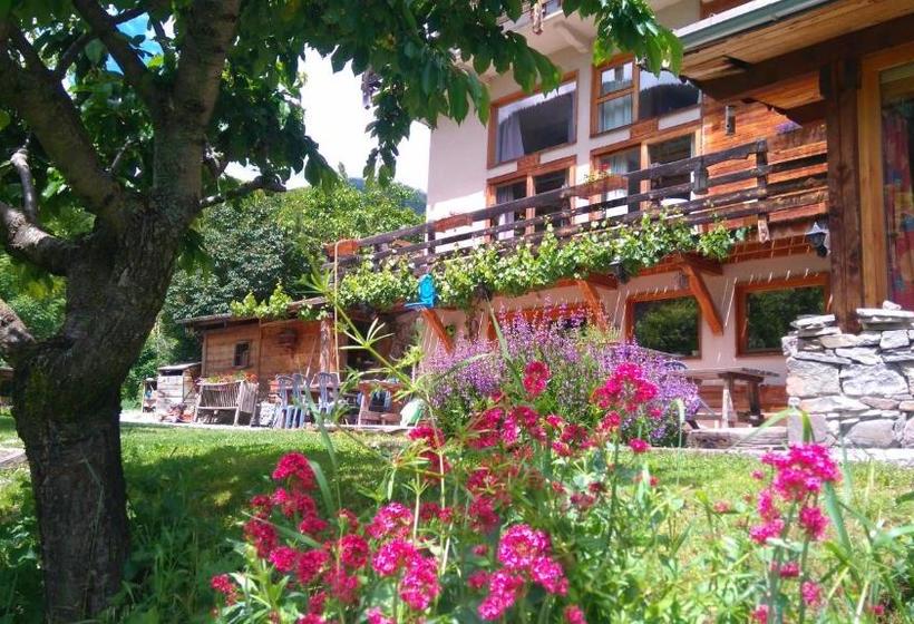 فندق Hôtel Restaurant Gîtes Les 5 Saisons