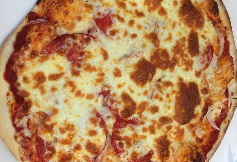 Отель Hôtel Les Dômes De Miage